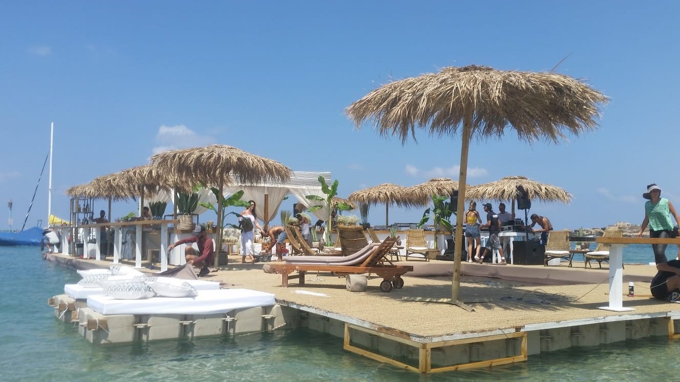 הפקה - פיין הפקות מעצב - פלוריסט